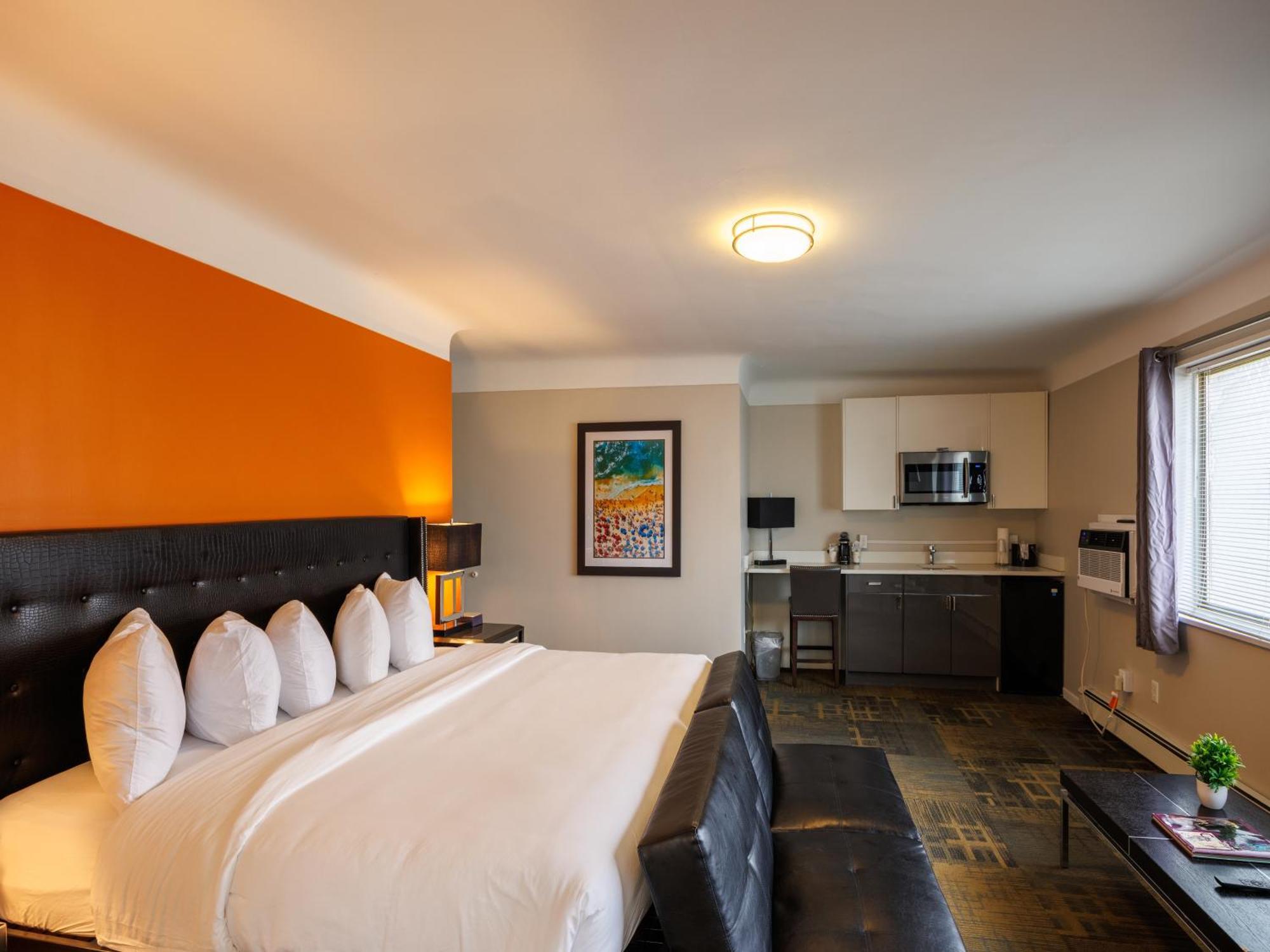 Hotel Роял Оук Екстериор снимка